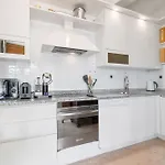 Penthouse La Bellevue 아파트 빌프랑슈쉬르메르
