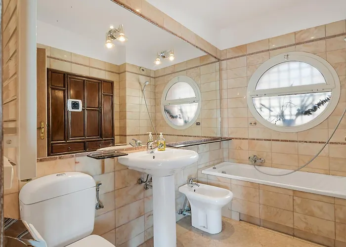 Penthouse La Bellevue Apartment